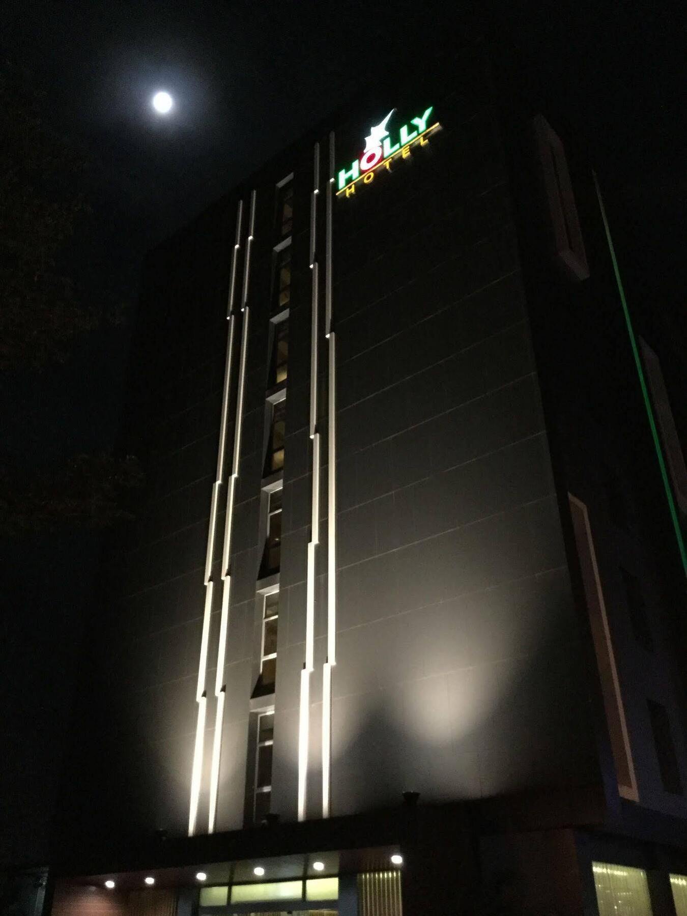 Holly Hotel Myanmar يانغون المظهر الخارجي الصورة